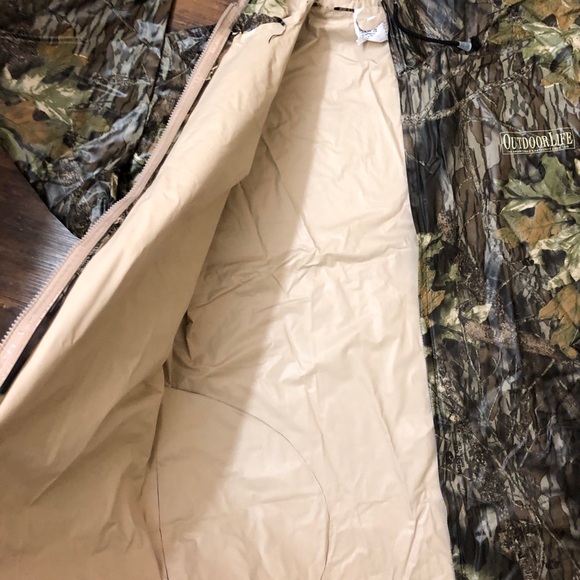 Outdoor Life Mossy Oak Break Up Camo Hooded Rain Jacket One Size Fits All - Picture 5 of 8